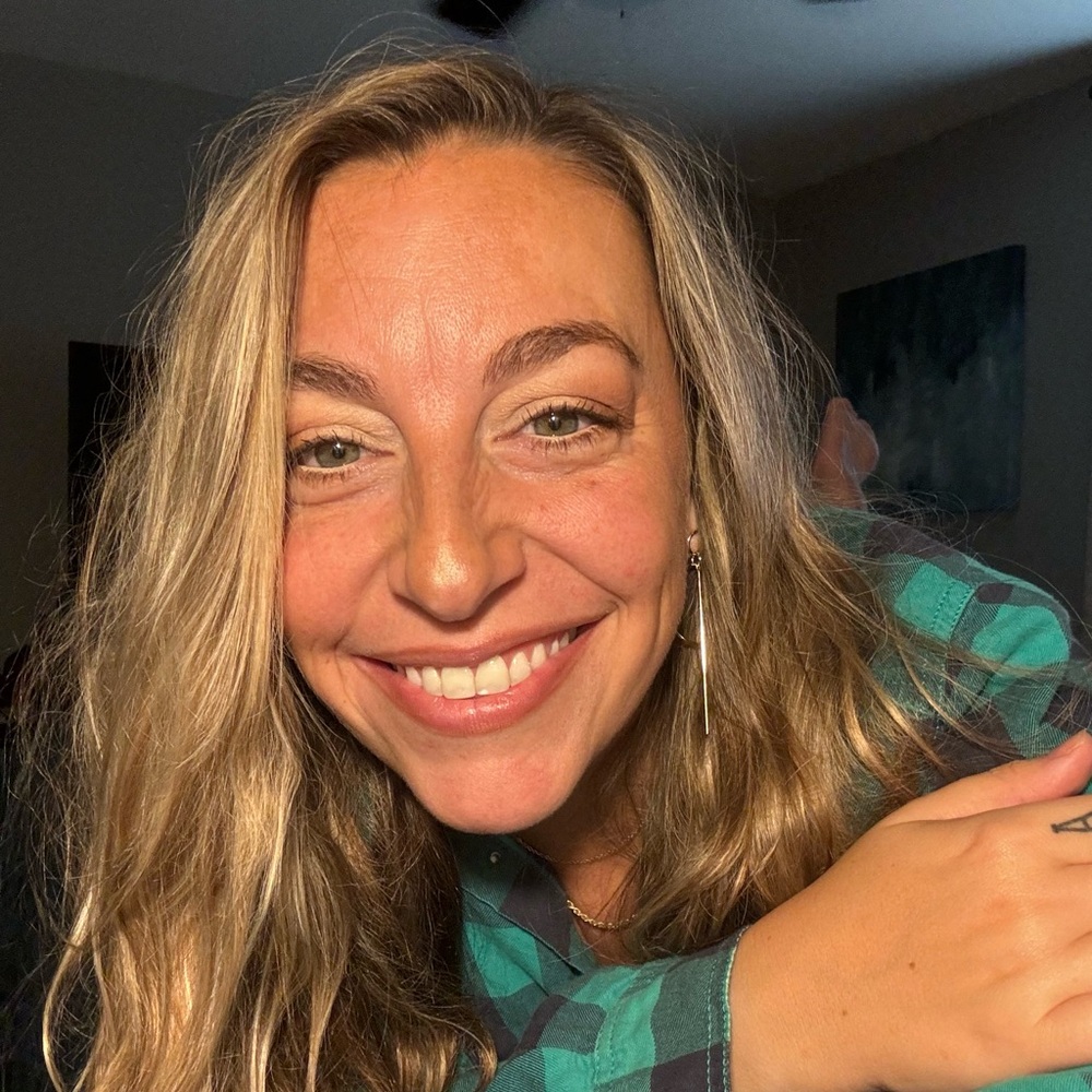 Meet your Posher, Tiffany